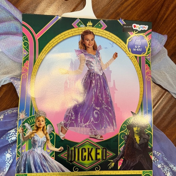 NEW Wicked For Good Glinda Deluxe Costume Size Small 4-6 - Picture 2 of 2